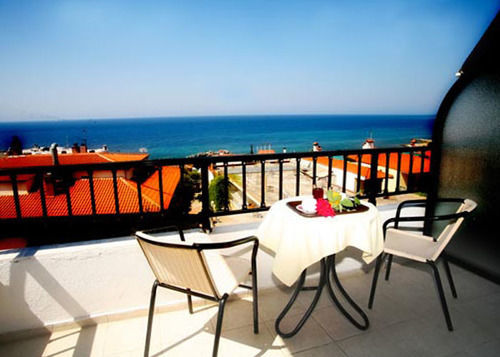 Coralli Holidays Loutra  Ngoại thất bức ảnh